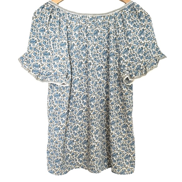 Max Studio Top Size Medium Tiny Blue Floral Print - Picture 5 of 7